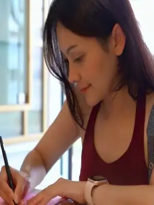 Lips Filler / Lips Augmentation Seksi 